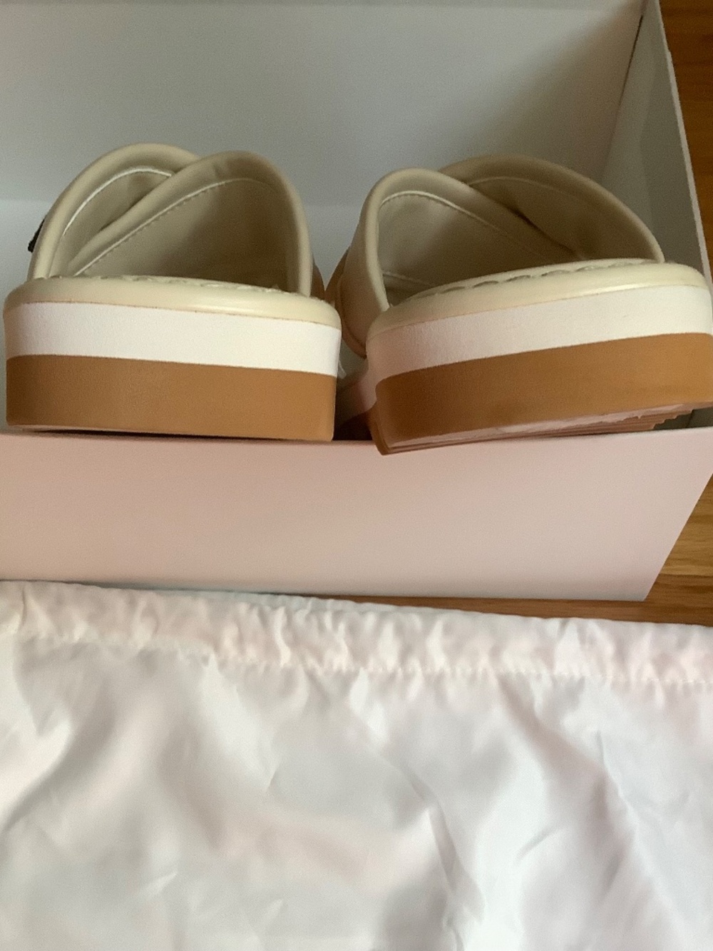 Stella McCartney Sneak-Elyse Platform Slide Sandals Cream SZ EU 38/ US 8 - Picture 8 of 16